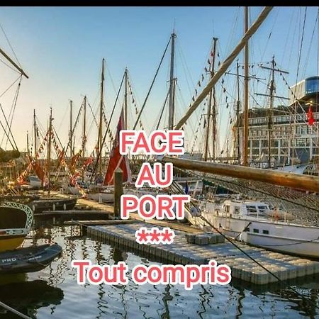 Le Reflet Des Voiles Face Au Port De Fecamp Lägenhet Exteriör bild